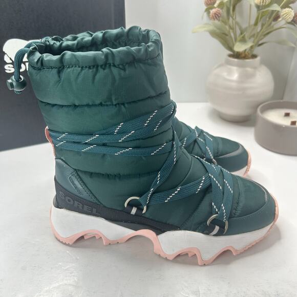Sorel Kinetic Impact NXT Boots Waterproof Midnight Teal/Vintage Pink Women's 8 - Picture 1 of 10